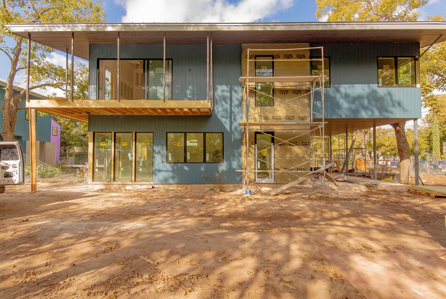 This East Austin home near Rainey is in the race to the finish