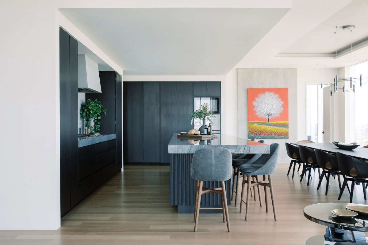 Independent Penthouse by Foursquare Commercial